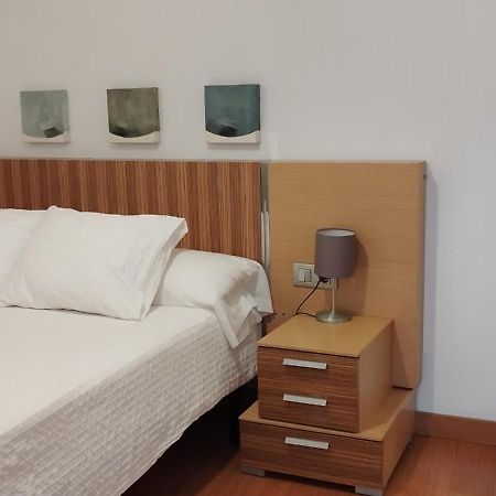 Apartamento Torres19 Sevilla Exteriör bild