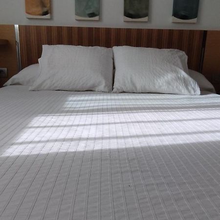 Apartamento Torres19 Sevilla Exteriör bild