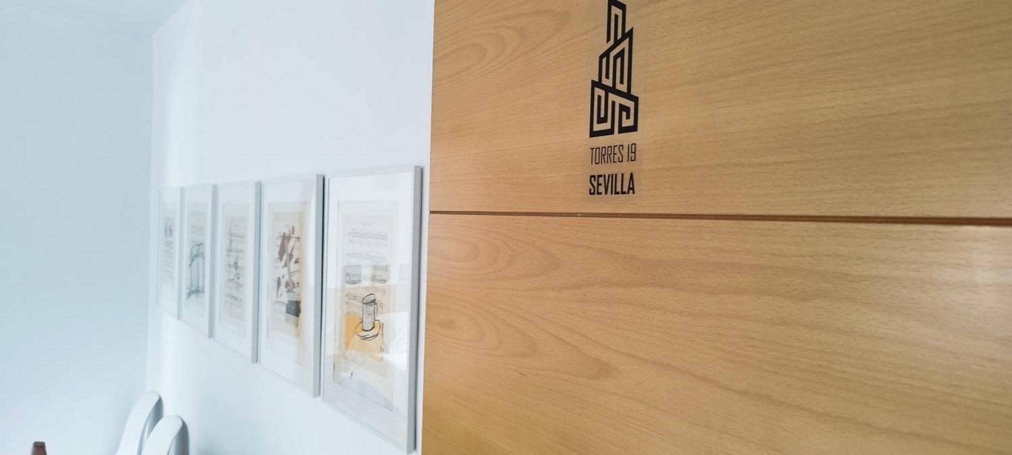 Apartamento Torres19 Sevilla Exteriör bild